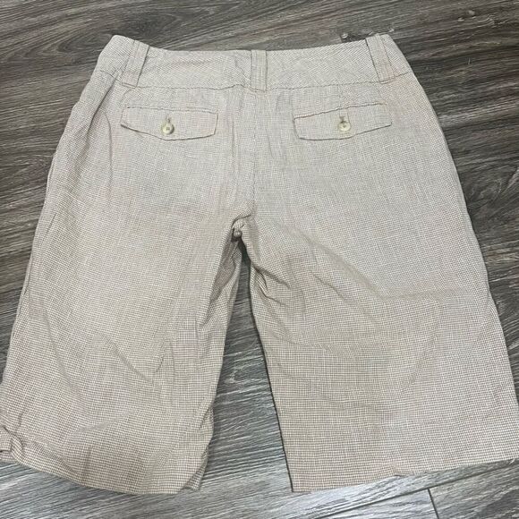 Michael Kors Checkered Tan Linen Bermuda Shorts - Picture 3 of 6